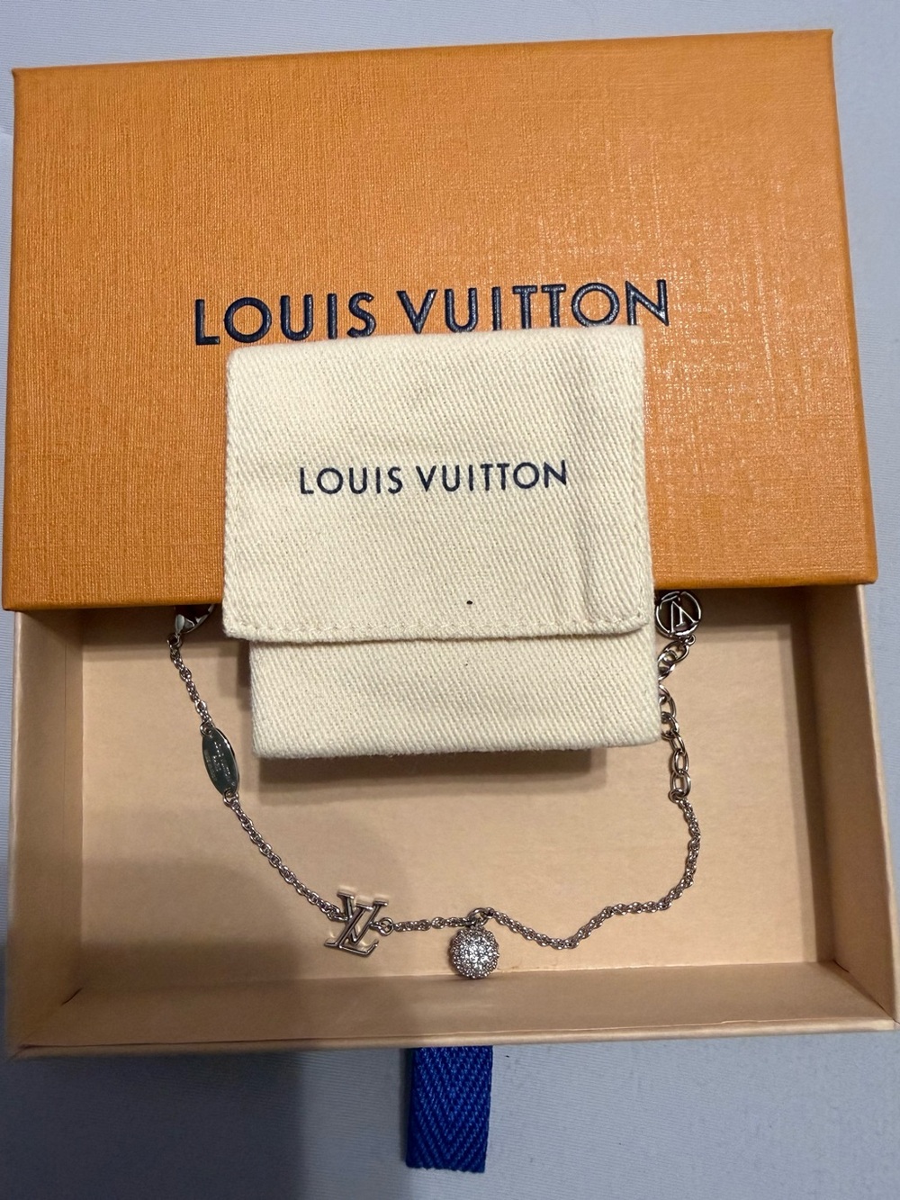 LV Iconic Louisa Strass bracelet 
- Silver
